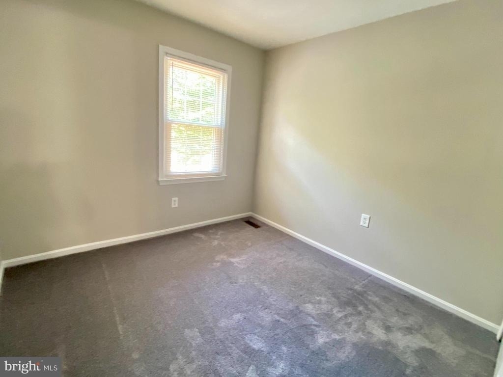 11370 Cromwell Court - Photo 8