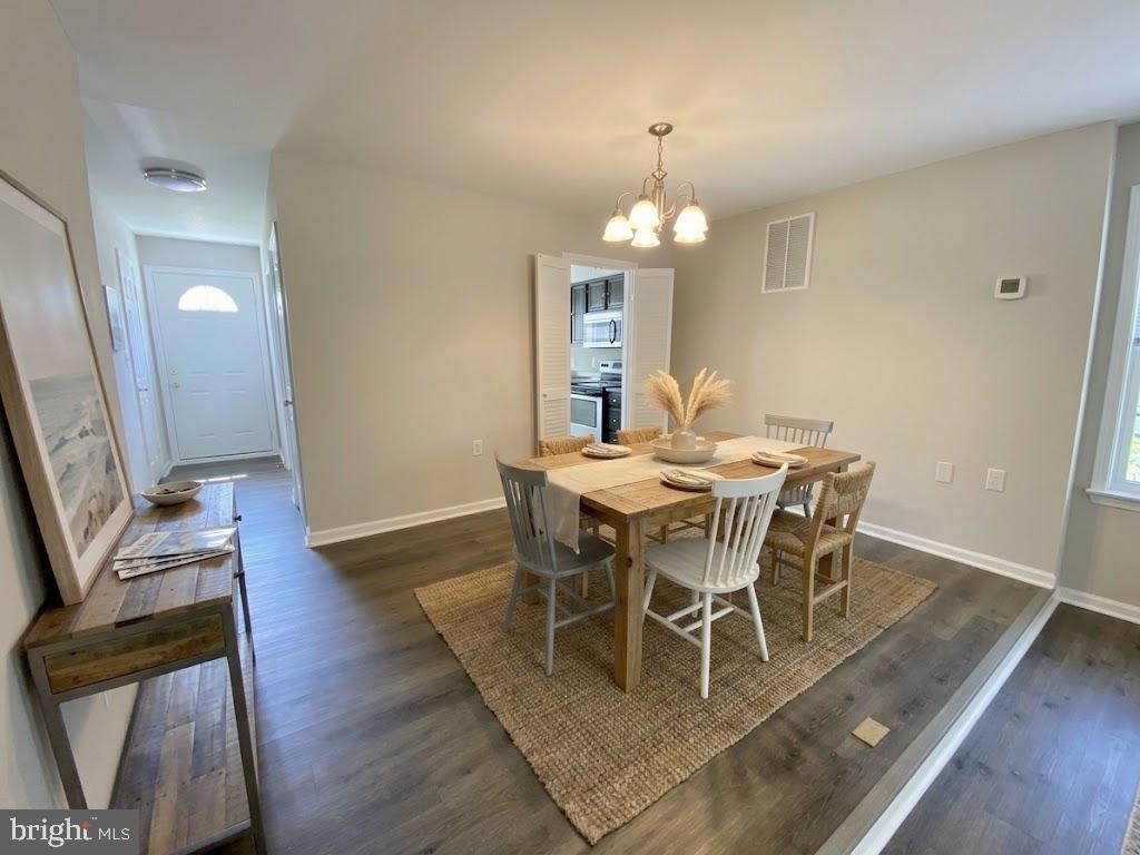 11370 Cromwell Court - Photo 14