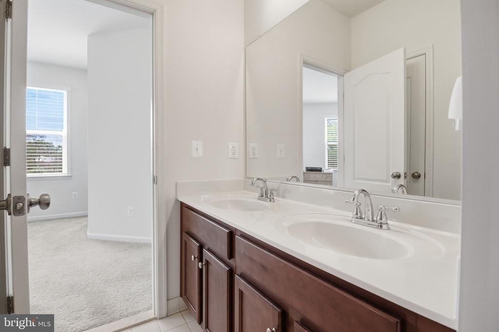 8922 Center Street - Photo 32