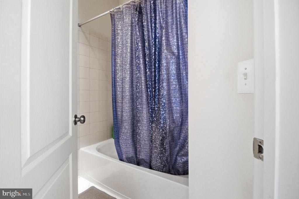 8922 Center Street - Photo 31
