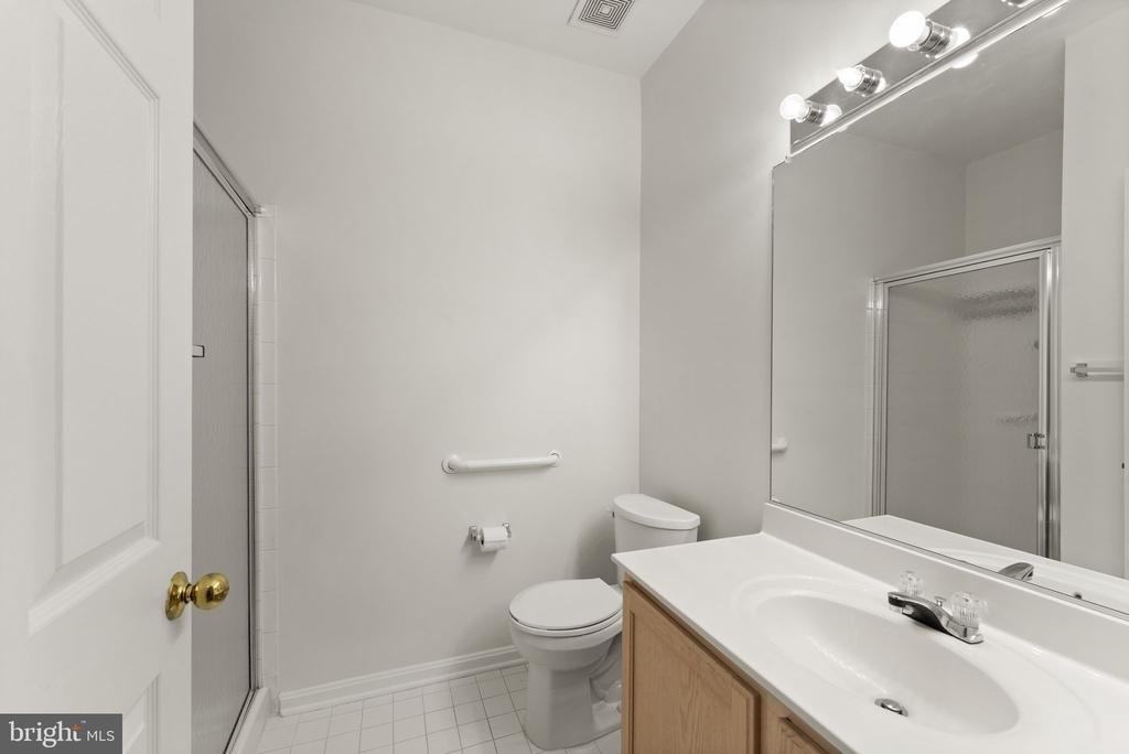 20453 Chesapeake Square - Photo 10