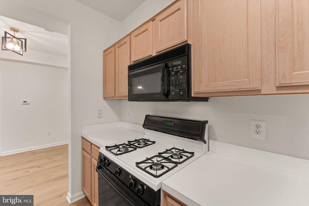 20453 Chesapeake Square - Photo 24