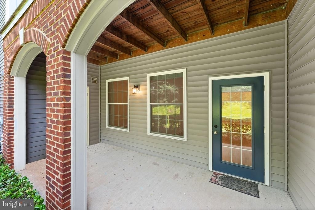 20453 Chesapeake Square - Photo 37