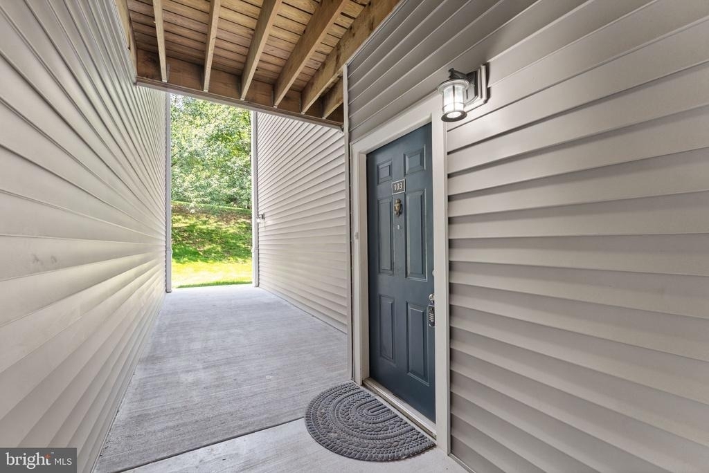 20453 Chesapeake Square - Photo 4