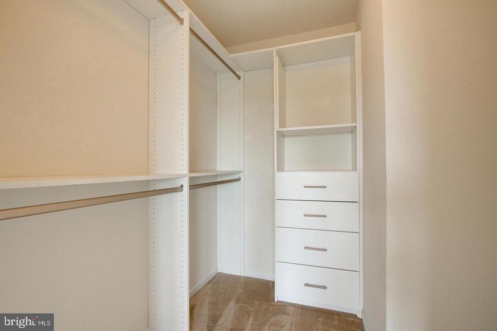 42262 Knotty Oak Terrace - Photo 40
