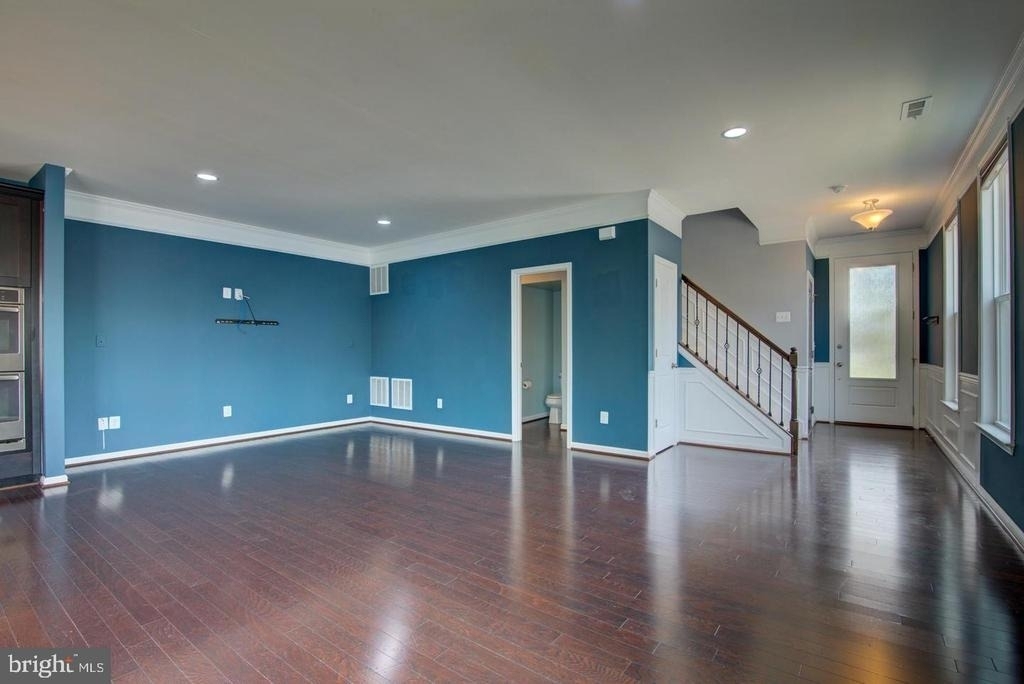 42262 Knotty Oak Terrace - Photo 18