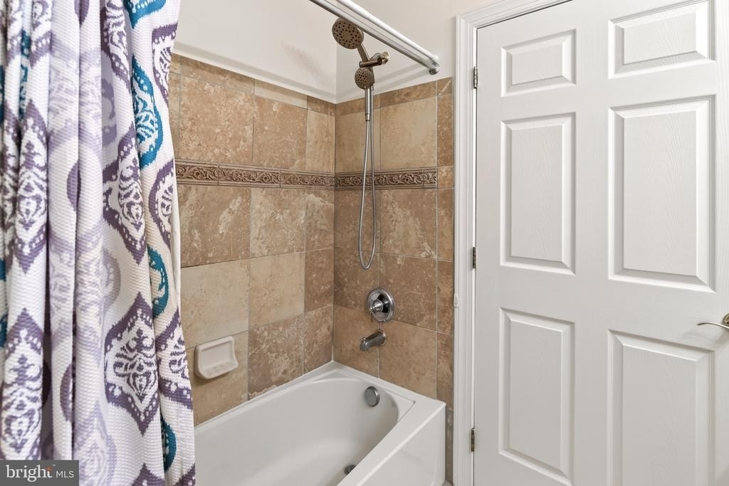 44485 Chamberlain Terrace - Photo 31