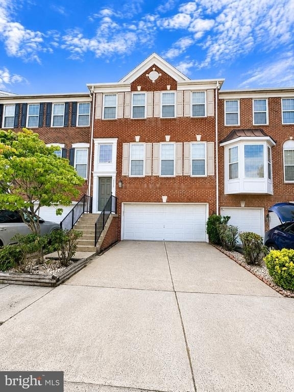5115 Sapphire Sky Lane - Photo 0