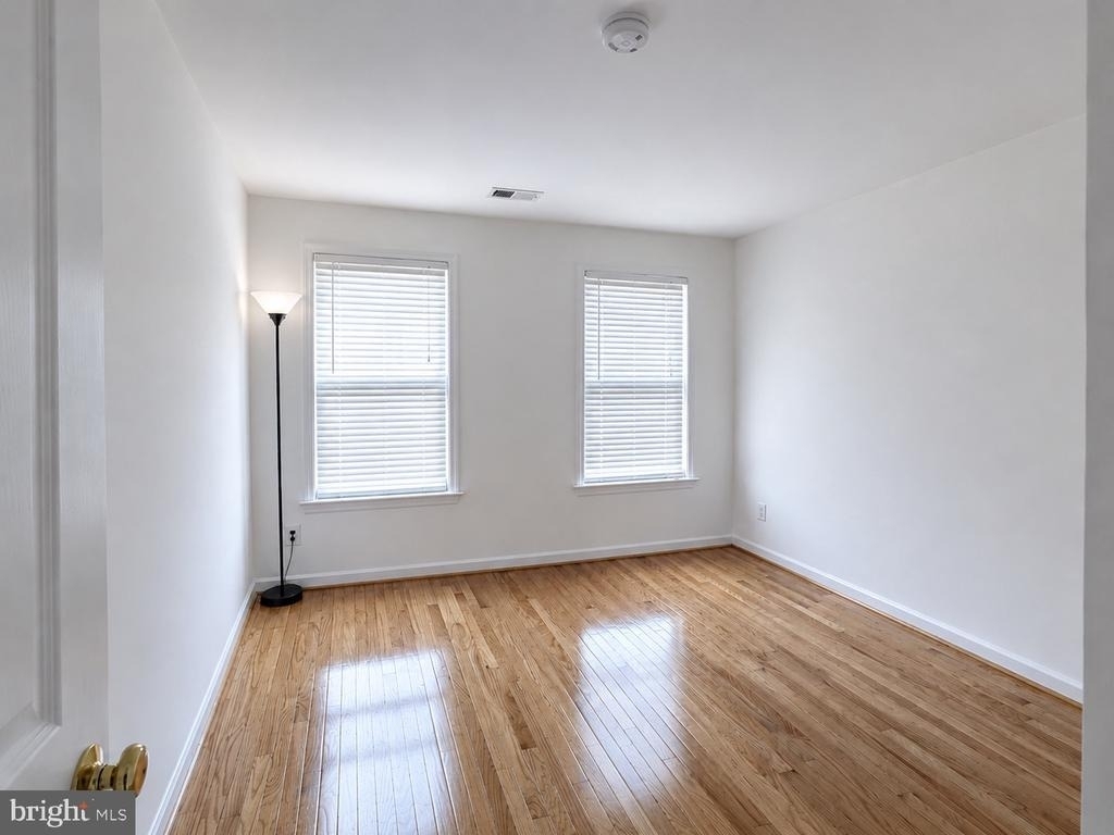 5115 Sapphire Sky Lane - Photo 20