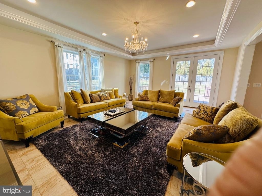 6413 Divine Street - Photo 4