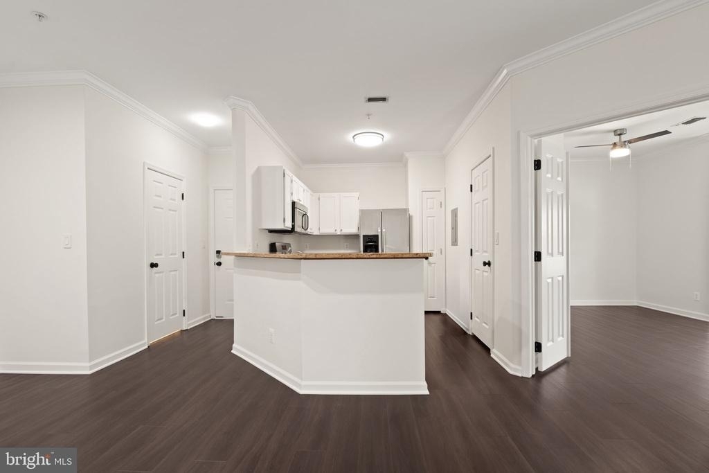 1704 Lake Shore Crest Drive - Photo 13