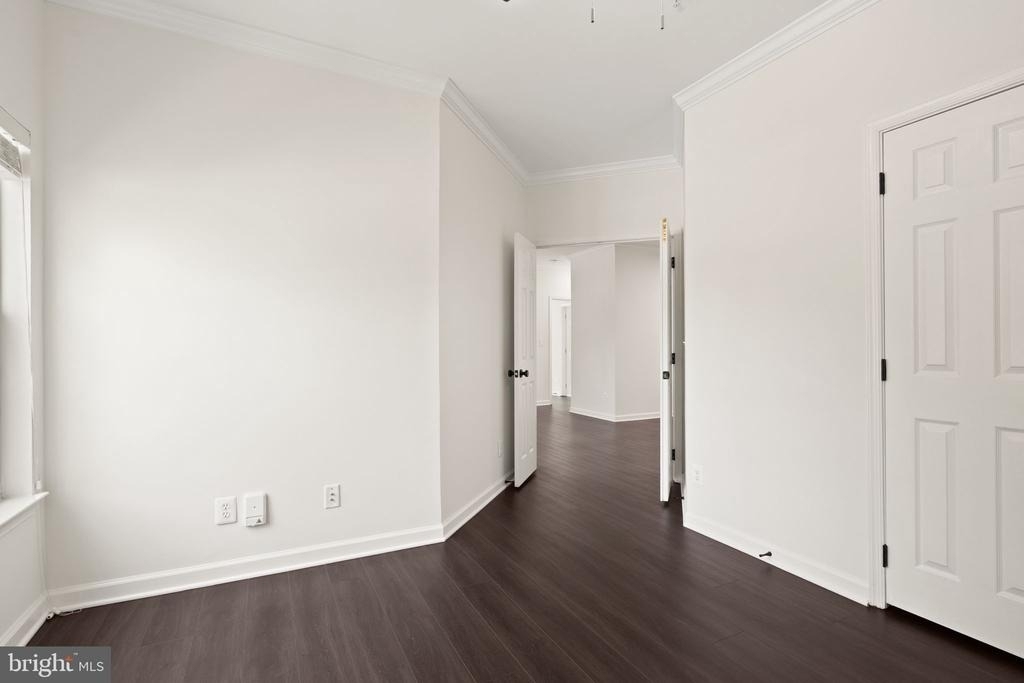 1704 Lake Shore Crest Drive - Photo 33