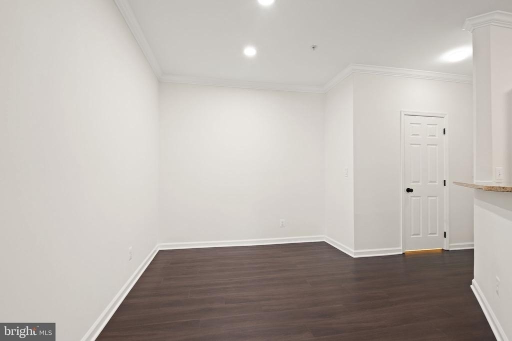 1704 Lake Shore Crest Drive - Photo 10