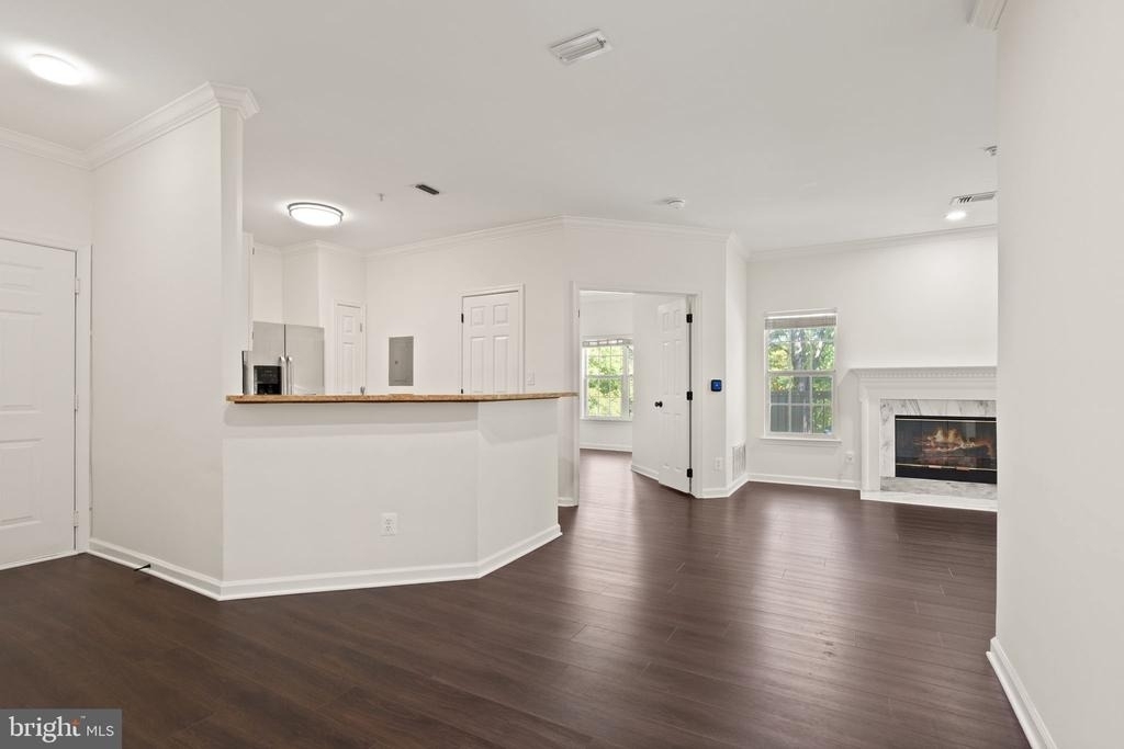 1704 Lake Shore Crest Drive - Photo 8