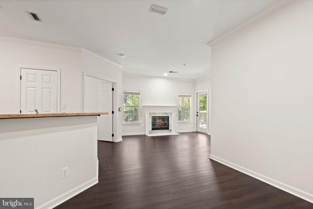 1704 Lake Shore Crest Drive - Photo 7