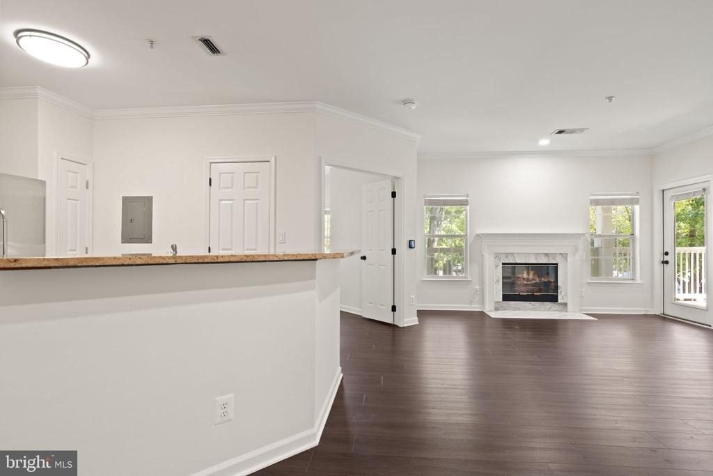 1704 Lake Shore Crest Drive - Photo 12
