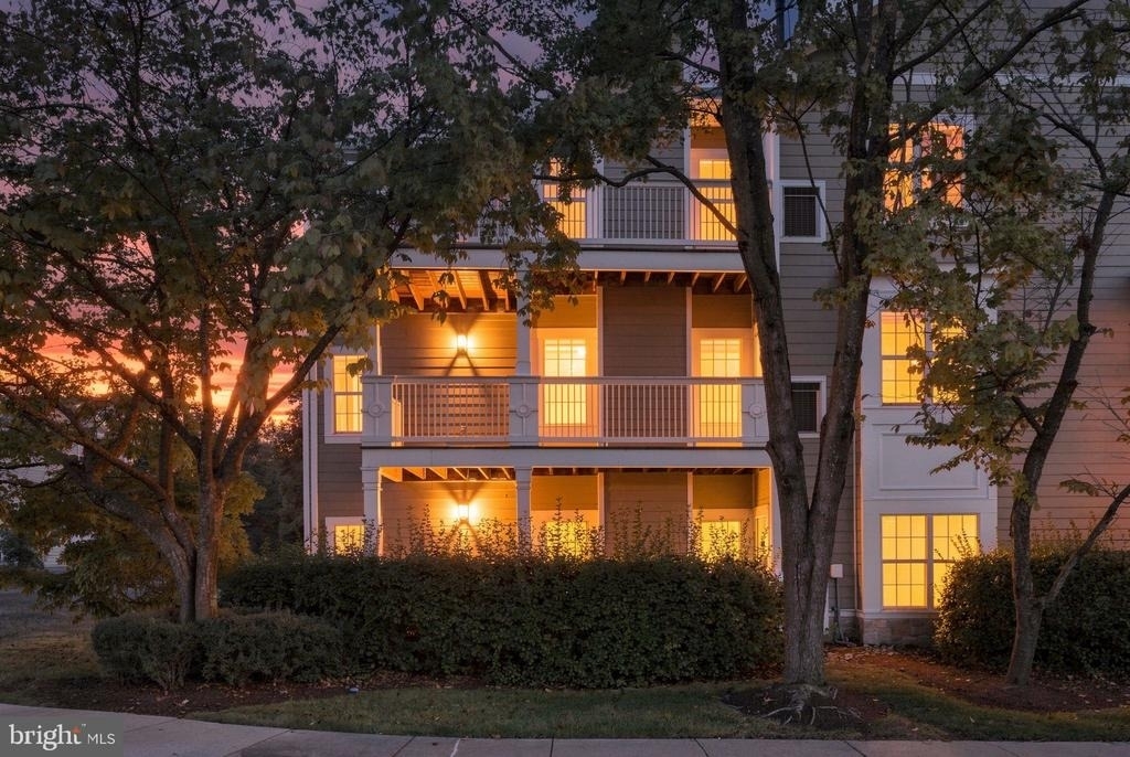 1704 Lake Shore Crest Drive - Photo 0