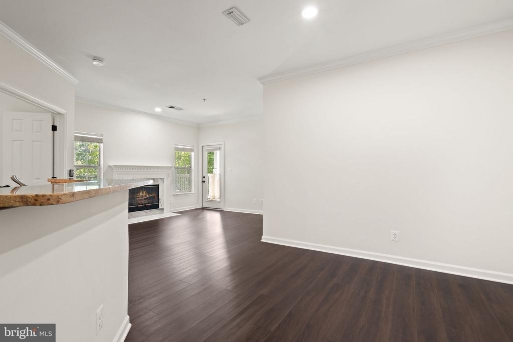 1704 Lake Shore Crest Drive - Photo 6