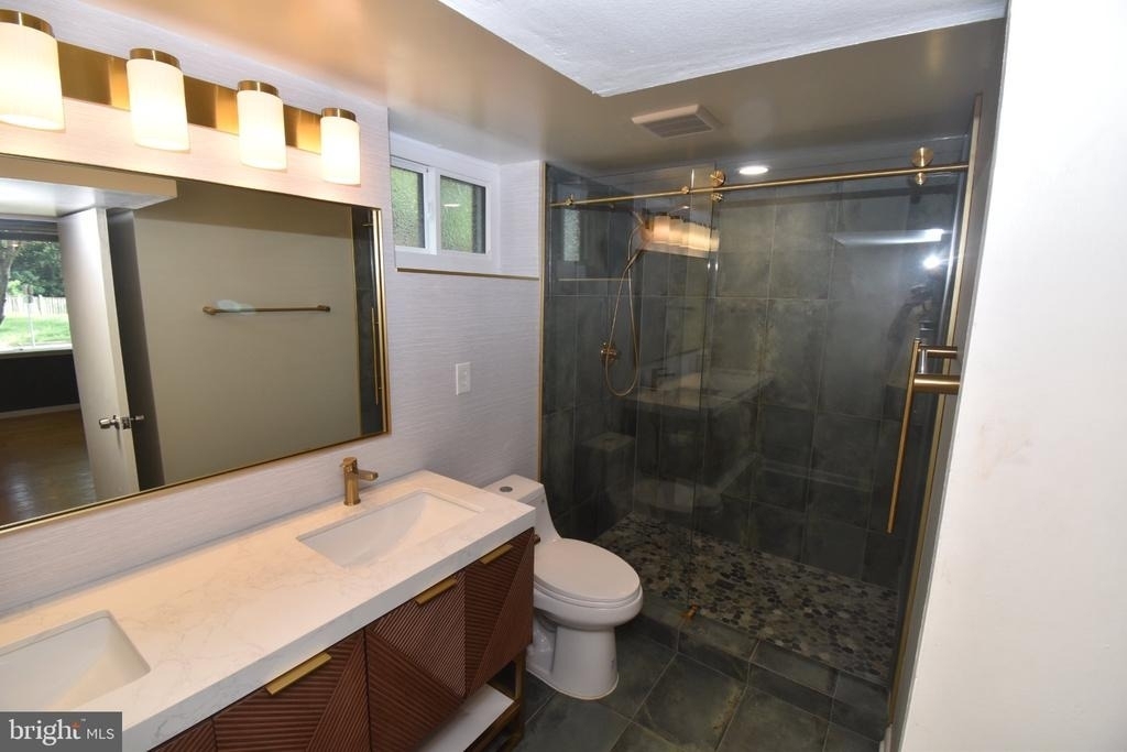 2901 Pine Spring Road - Photo 7