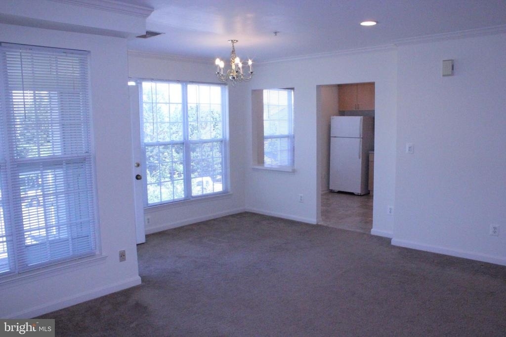 2491 Quick Street - Photo 9