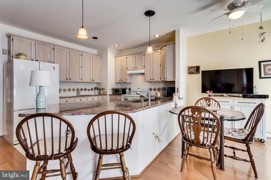 6328 Dunman Way - Photo 19