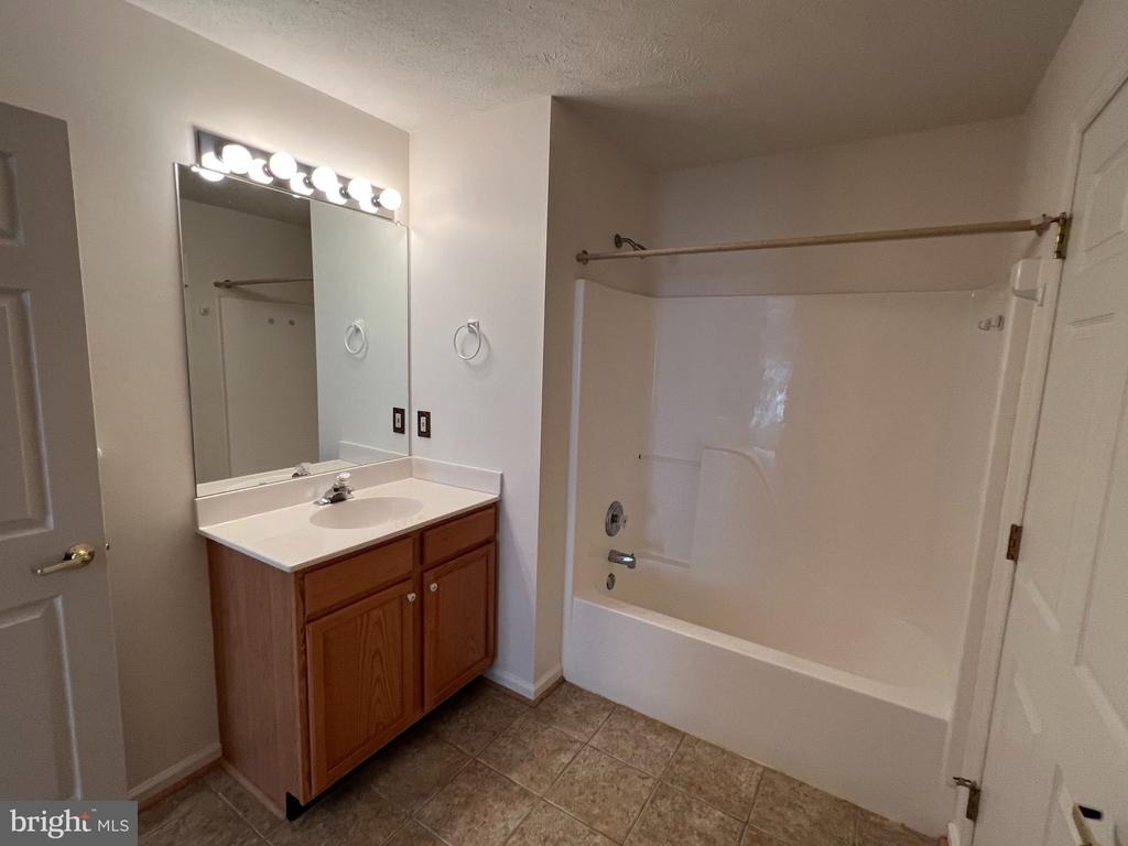 103 Buckwood Lane - Photo 14