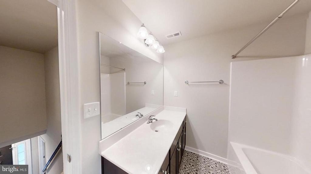 38 Marwood Dr - Photo 1