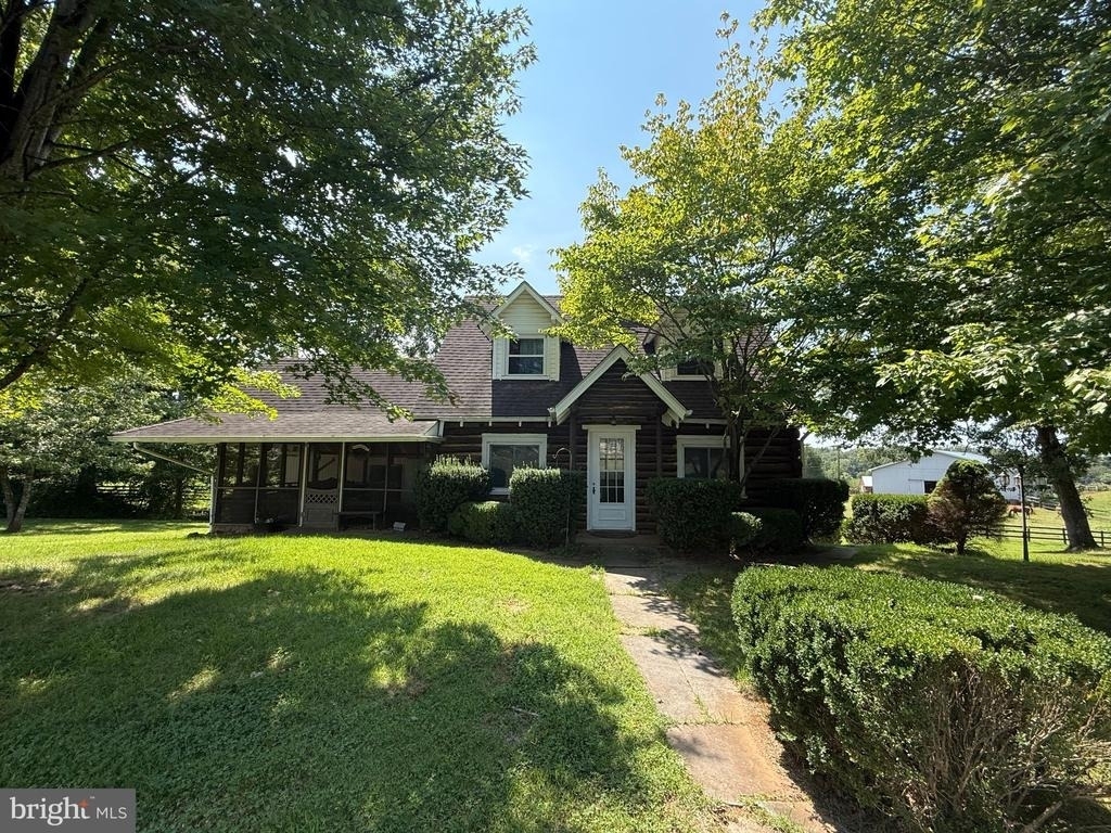 7246 Sperryville Pike - Photo 0