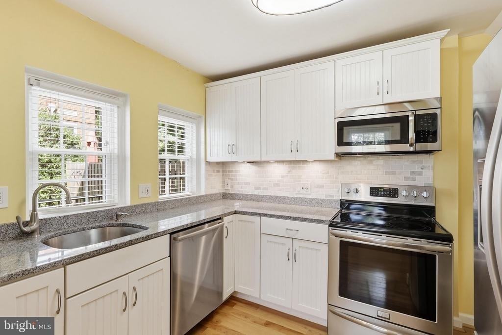 2809 S Columbus Street - Photo 21