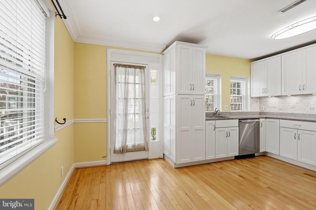 2809 S Columbus Street - Photo 20