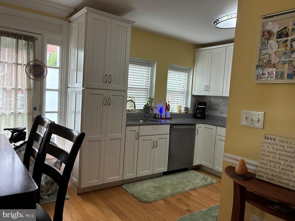 2809 S Columbus Street - Photo 5