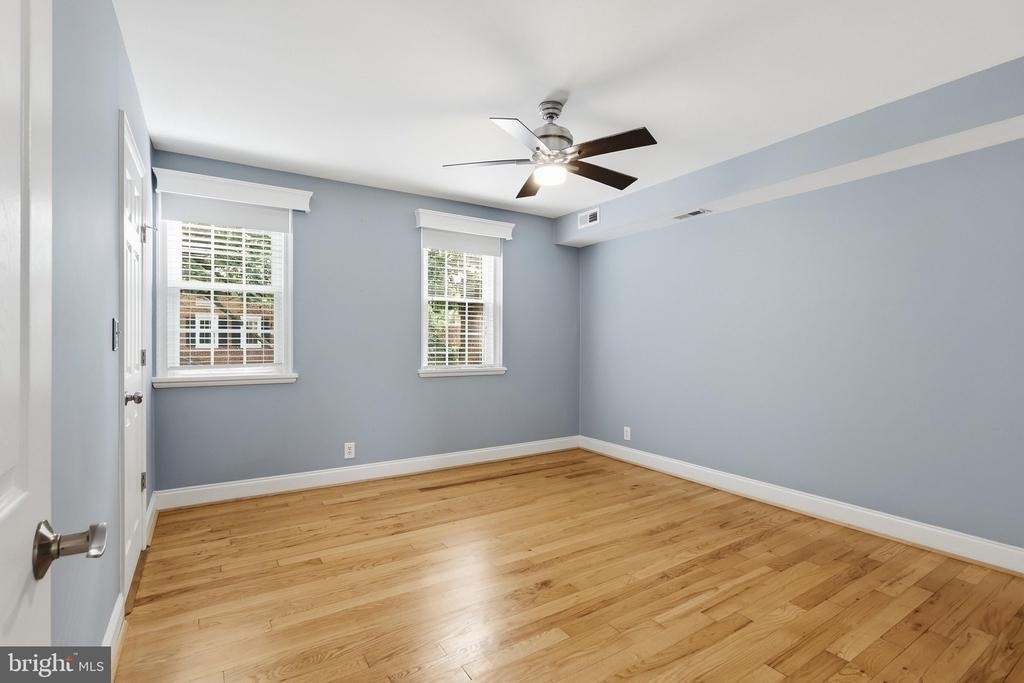 2809 S Columbus Street - Photo 23