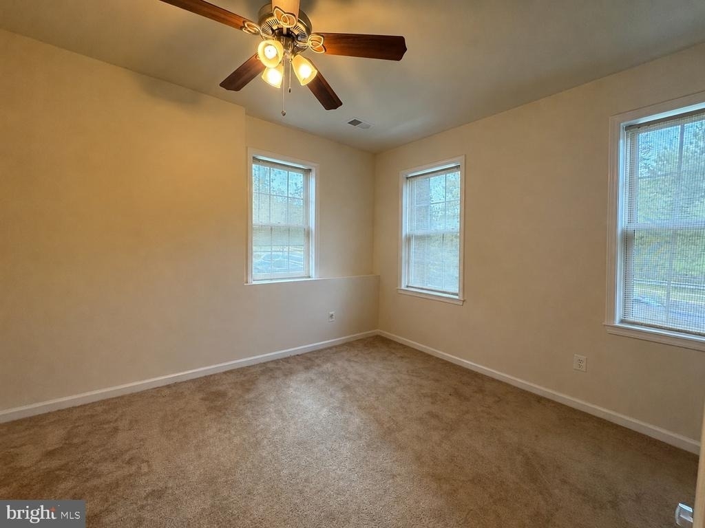 1380 Timberwood Boulevard - Photo 8