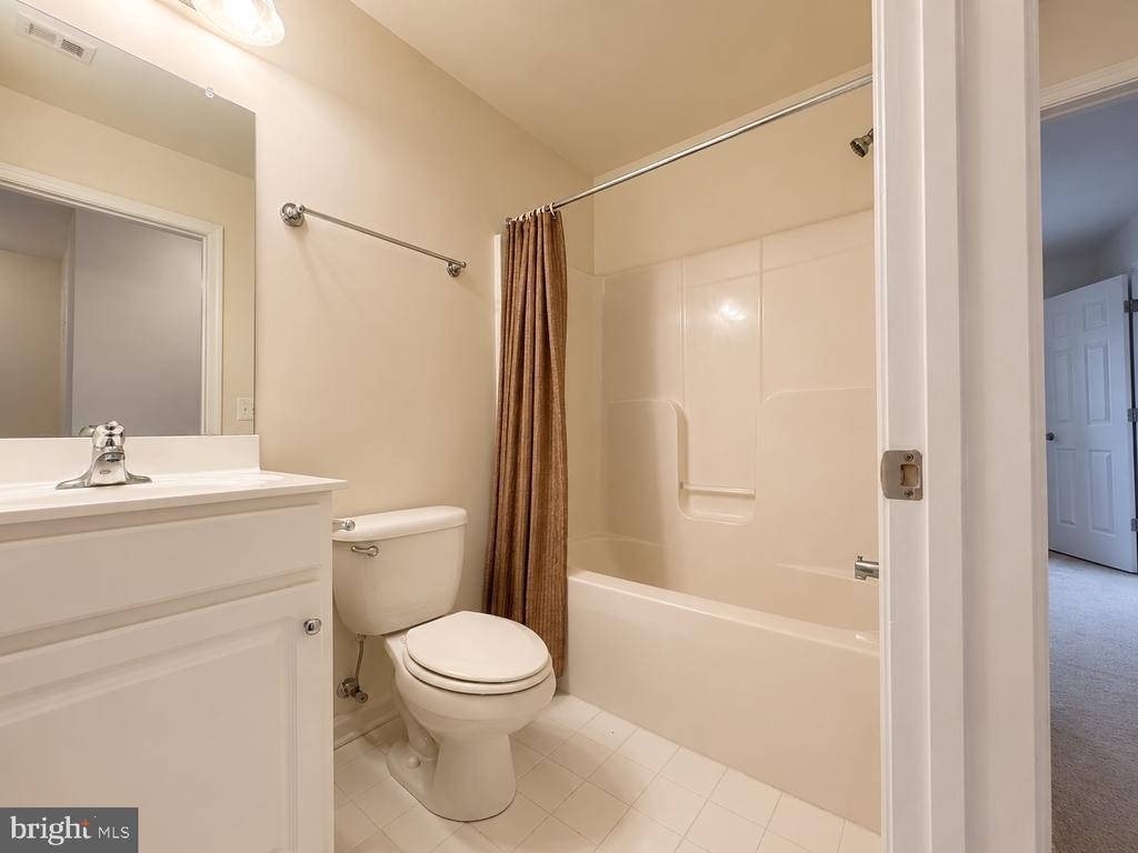 1380 Timberwood Boulevard - Photo 16