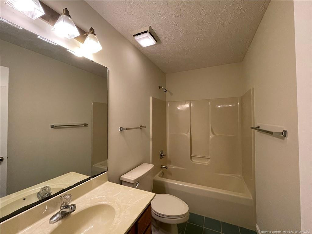 6124 Garden Court - Photo 10