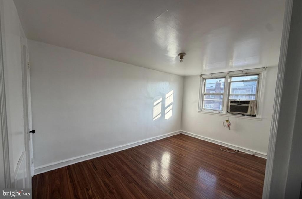 8018 Fayette Street - Photo 5