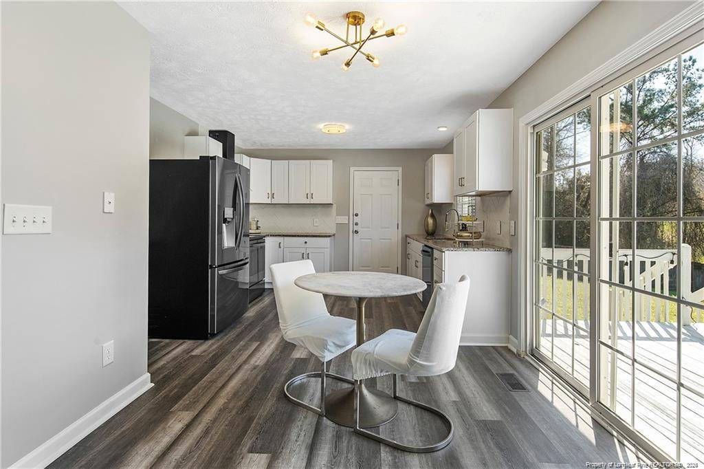 224 Kristin Avenue - Photo 5
