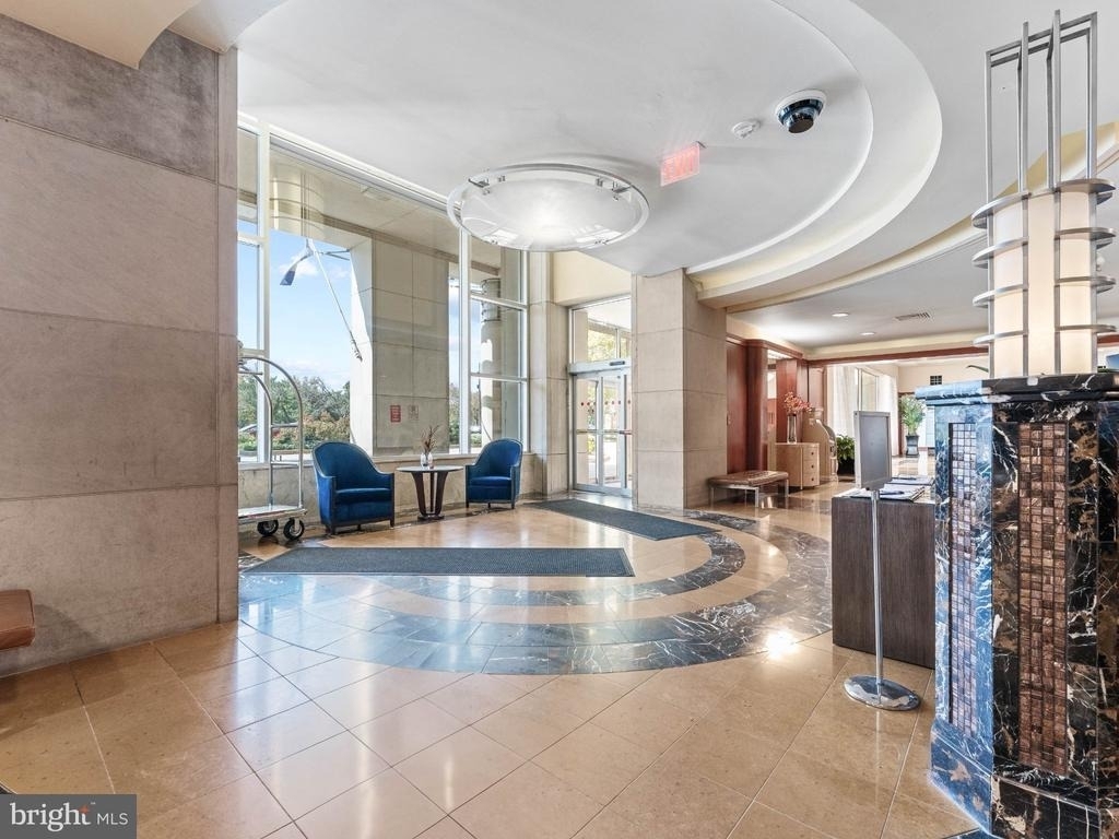 2601 Pennsylvania Avenue - Photo 32
