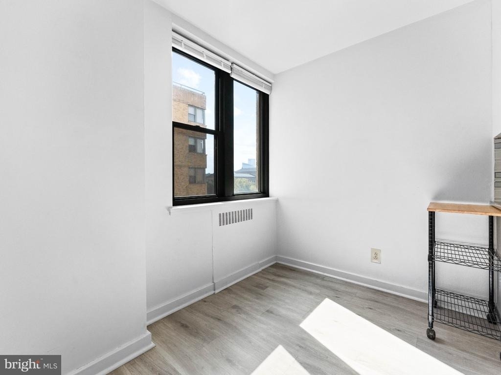2601 Pennsylvania Avenue - Photo 23