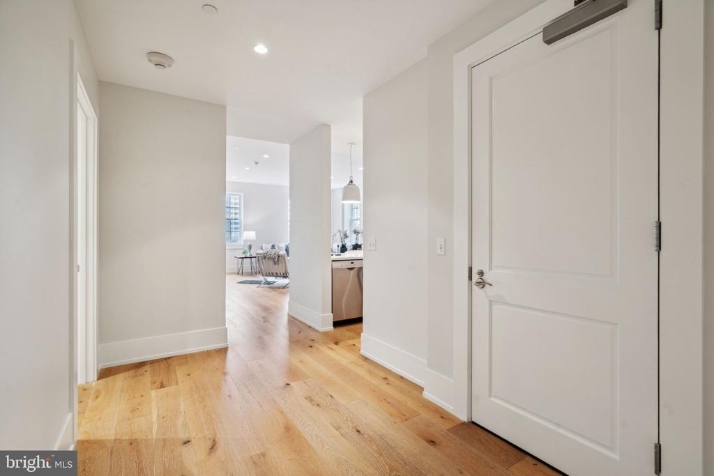 1805 Walnut Street - Photo 1
