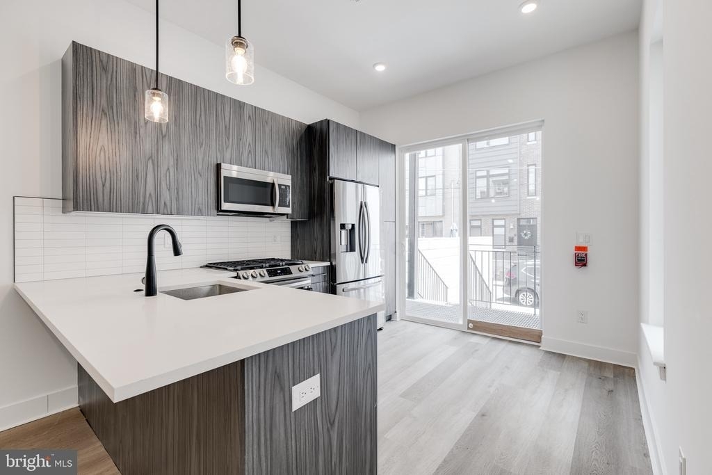 1339 S 20th Street - Photo 3
