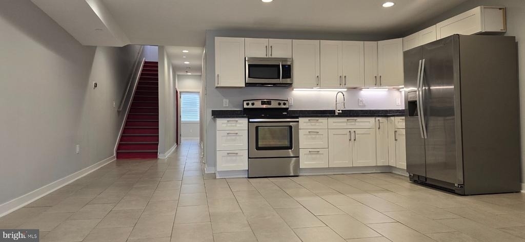 603 E Girard Avenue - Photo 18