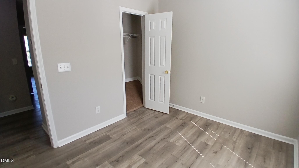 514 Walnut Woods Drive - Photo 15