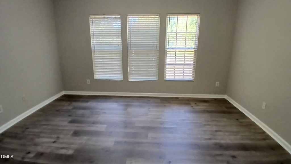 514 Walnut Woods Drive - Photo 19