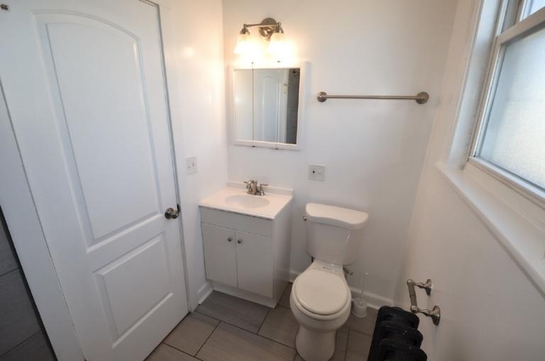 4824-30 W Addison St - Photo 5