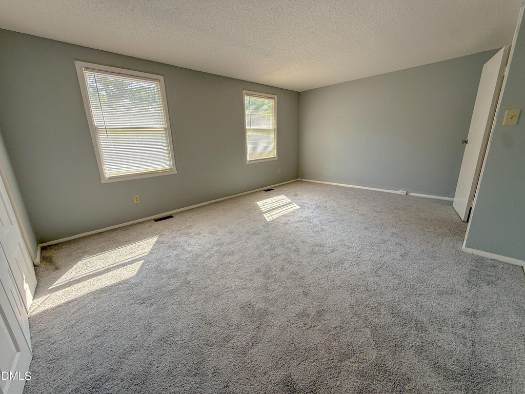 7718 Kelley Court - Photo 8