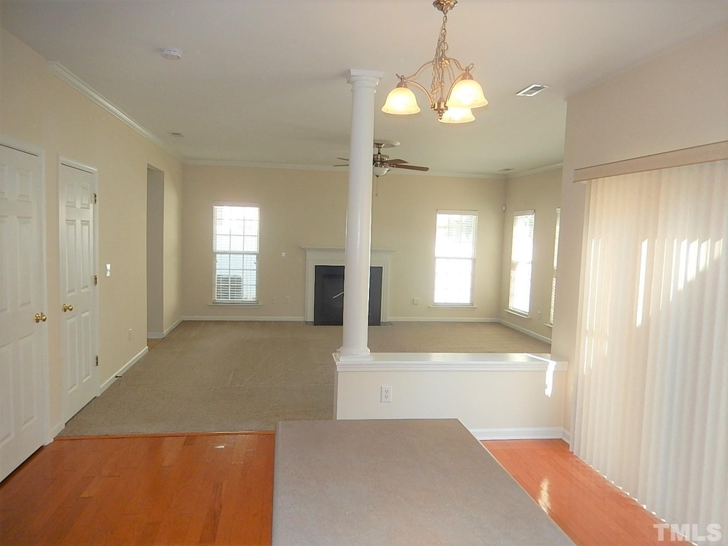 10651 Edmundson Avenue - Photo 10