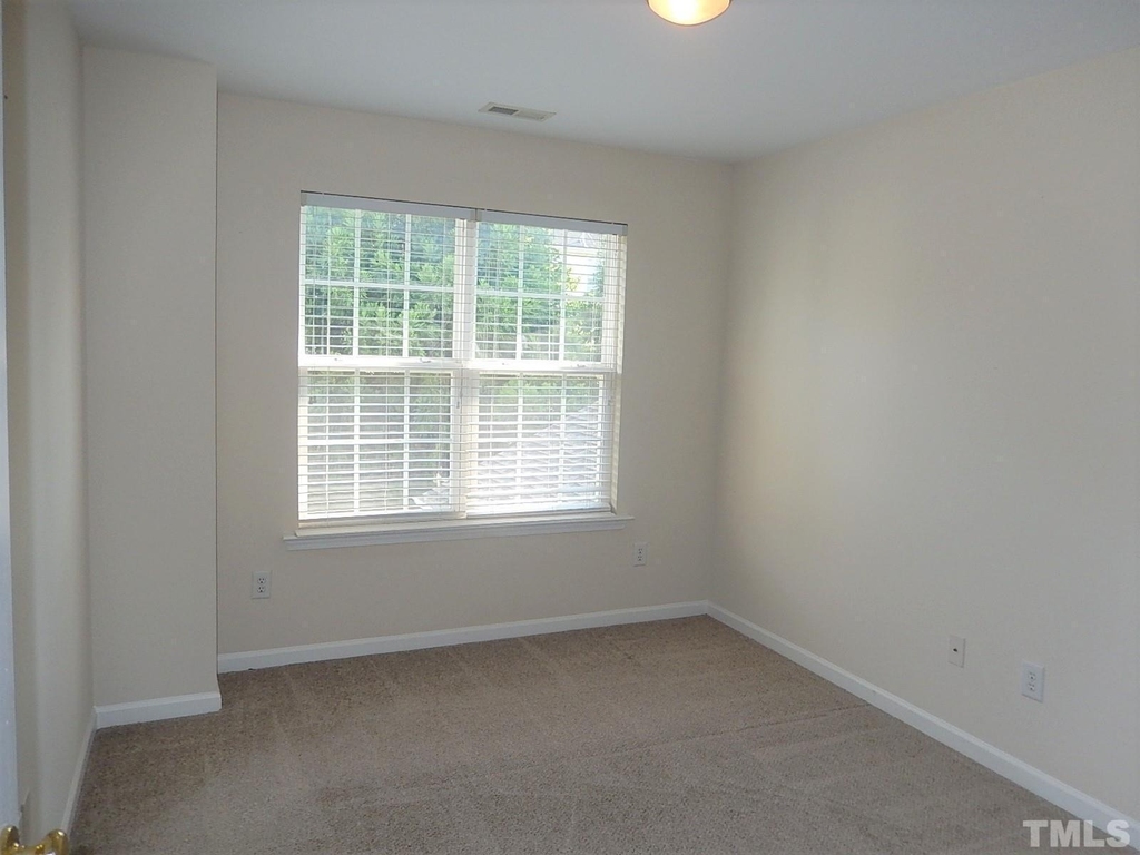 10651 Edmundson Avenue - Photo 22