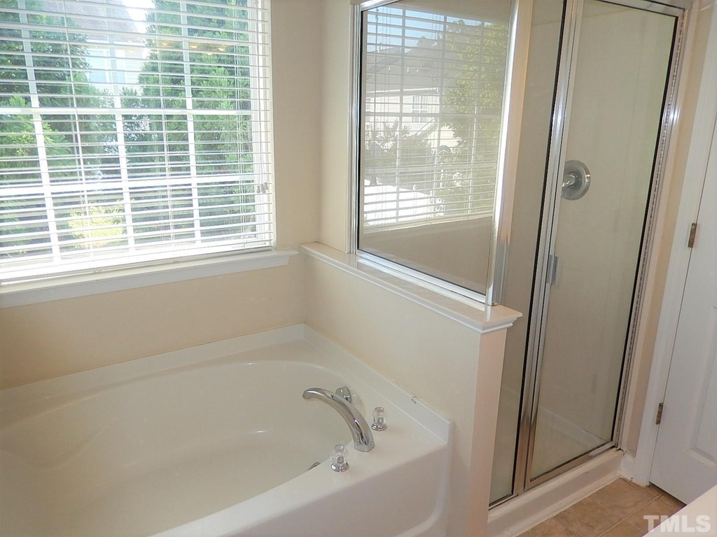 10651 Edmundson Avenue - Photo 19