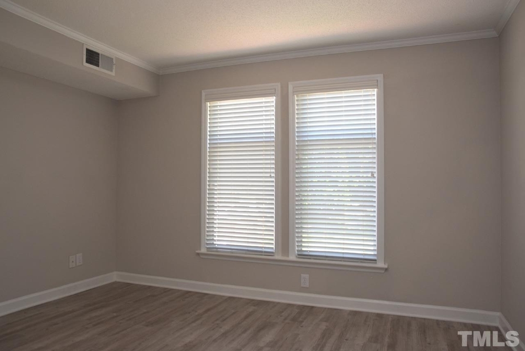 1031 Nicholwood Drive - Photo 19